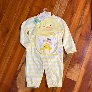 Carter’s, New w/tags, Chick 🐥, Yellow/white, Converter!  3 months, girl/boy